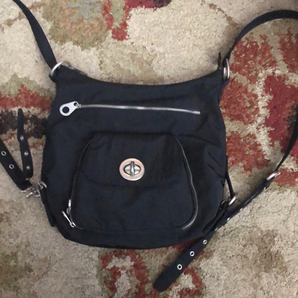 Baggallini crossbody/backpack